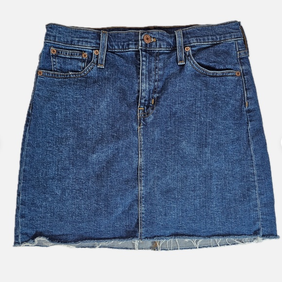 J Crew Mercantile Skirt Womens 4 Denim Mini Raw Hem Distressed Casual LD0576 - Picture 1 of 9